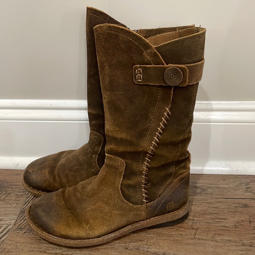 Born brown suede comfort boots womens 6